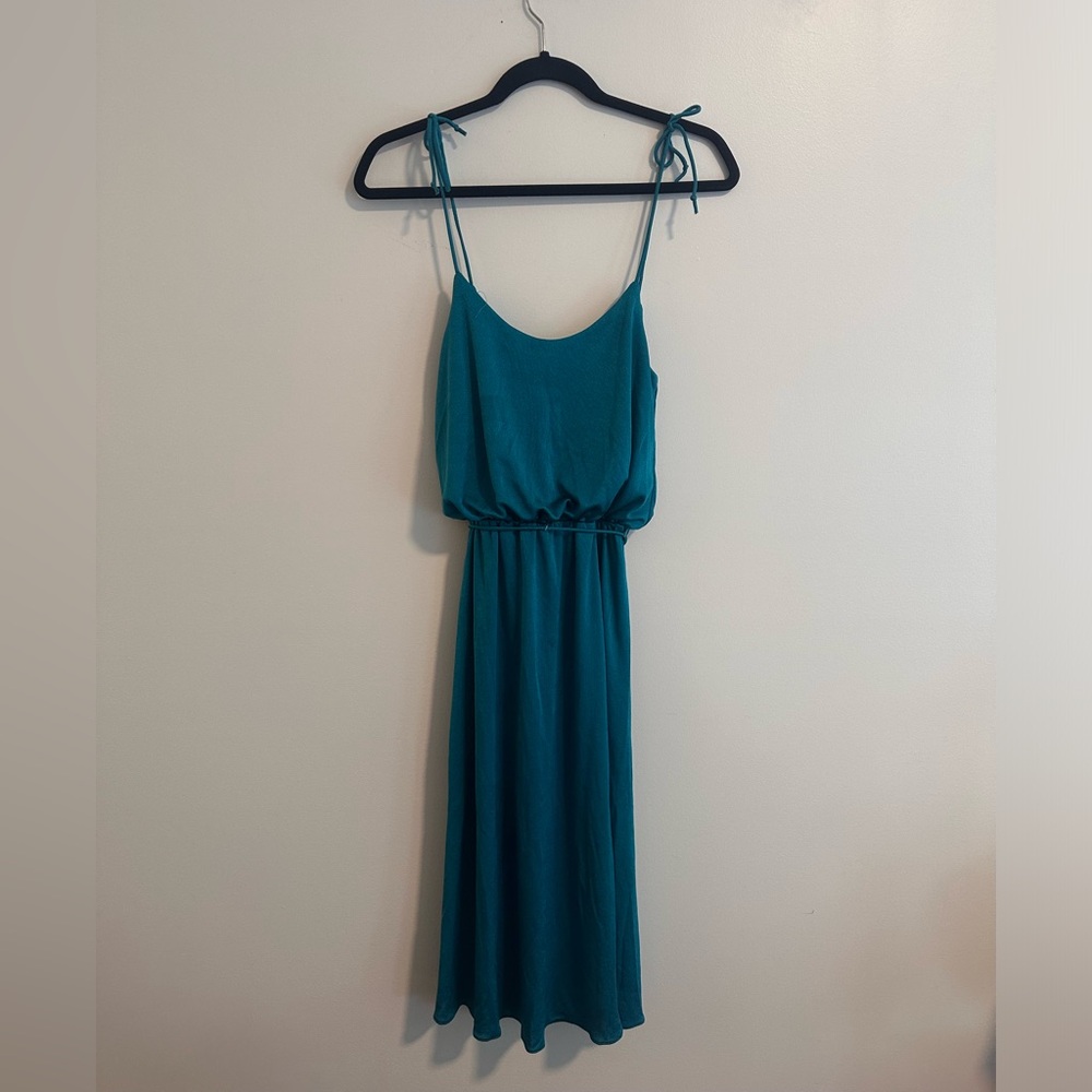 vintage 80s teal polyester knee length / midi dress with tie spaghetti straps